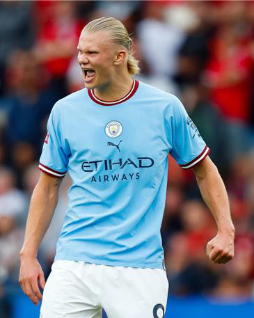 “سيتي” واشبيلية يتصارعان على خطف الكأس السوبر الاوروبية