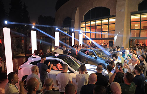 “أي موبيليتي” تطلق سيارة “سيرس 5” الكهربائية في فلسطين