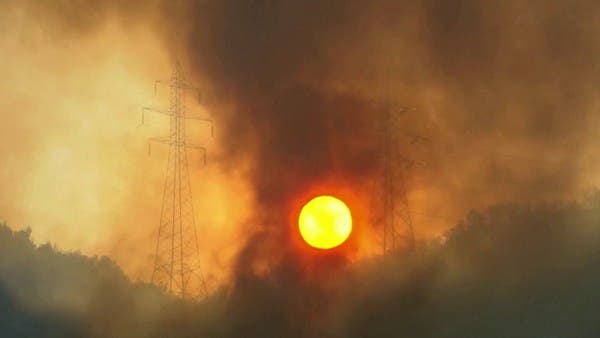 المناخ يقلب الموازين في كندا والآلاف من سكانها يعانون أزمة النزوح