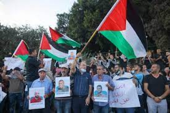 وقفة مساندة للأسرى في طولكرم-الحياة الجديدة