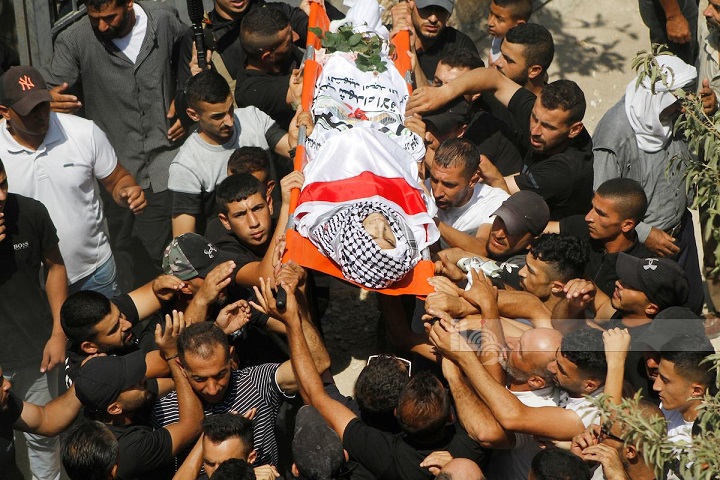 جماهير شعبنا في جنين تشيع جثمان الشهيد عز الدين كنعان-الحياة الجديدة