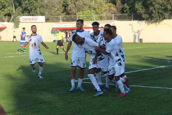 نماء يعزز صدارته وانتصار عريض للغواصات الصفراء على البريج