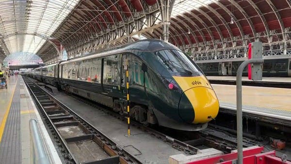 لا خيار أمام شركات القطارات البريطانية سوى الإضراب.. لماذا؟