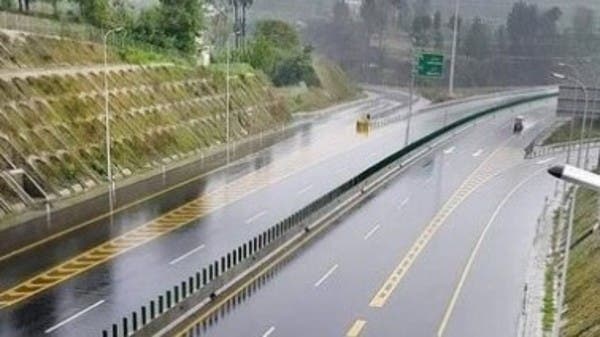 شق الجبال وربط القاهرة بالغردقة.. طريق يسحر المصريين