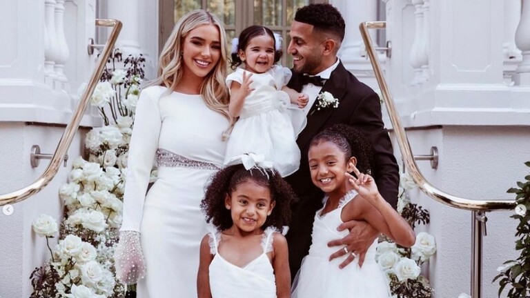 محرز يحتفي بزواجه وارد للمرة الثانية