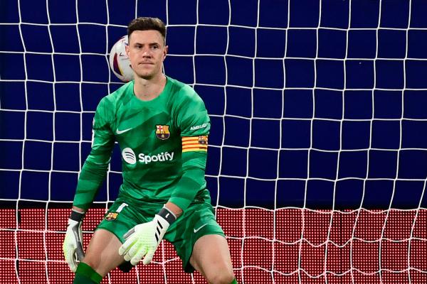 تير شتيجن متحمس للعب أساسيا في غياب نوير عن منتخب ألمانيا