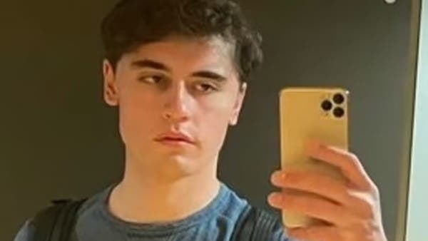 ما كشفه أصدقاؤه عنه صادم.. هل غادر الجندي الجاسوس الفار بريطانيا؟