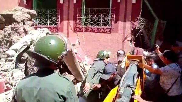 المغرب يستخدم لاقطات “فايندر” لنبضات القلب للكشف عن الأحياء تحت الأنقاض