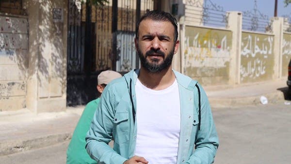 أهالي شمال غربي سوريا حائرون بين الطعام والتعليم