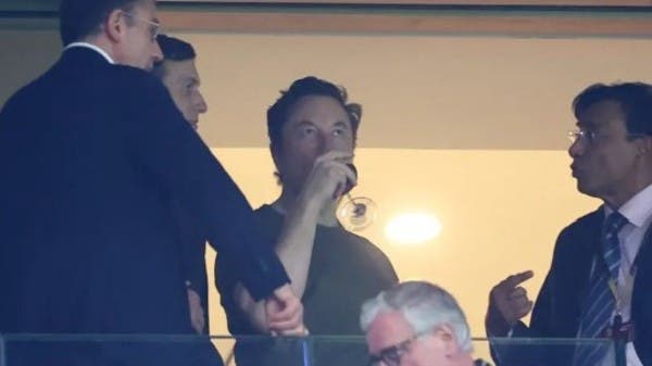 كتاب فضحه.. إيلون ماسك “أغشي عليه” مخموراً خلال اجتماع بموسكو