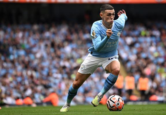 “ساوثجيت” يدافع عن مركز “فودن” مع منتخب الأسود الثلاثة