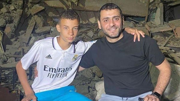 قصته هزت المغرب.. ريال مدريد يتبنى طفلاً فقد عائلته بالزلزال