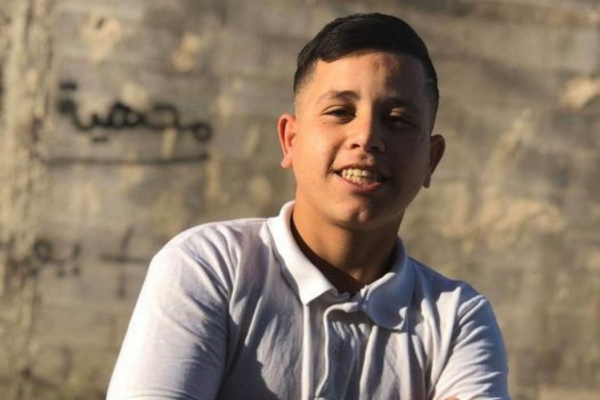 استشهاد شاب وإصابة واعتقال آخرين خلال اقتحام الاحتلال مخيم عقبة جبر بأريحا-الحياة الجديدة