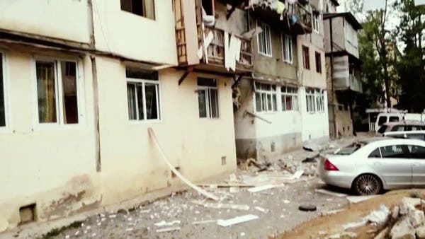 تجدد التوتر بين أرمينيا وأذربيجان في كاراباخ.. ما موقف واشنطن وموسكو وأنقرة؟