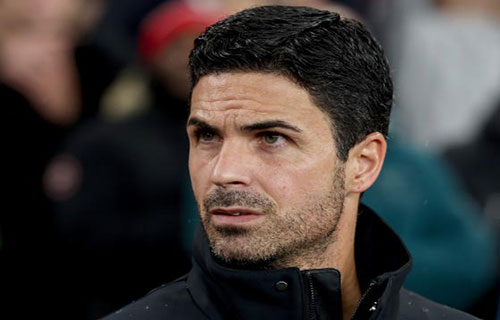 سماع موسيقى دوري الأبطال يزيدني حماساً