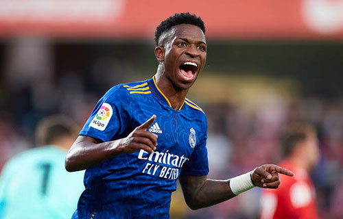 “فينيسيوس” يعود لتشكيلة ريال مدريد في “ديربي” العاصمة..اليوم