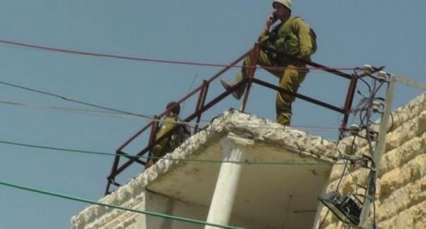 الاحتلال يحوّل سطح منزل في جلبون لنقطة عسكرية-الحياة الجديدة
