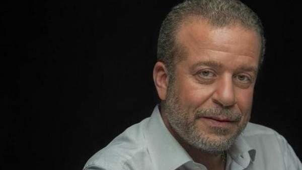 شريف منير يعلن طلاقه من زوجته.. ثم يتراجع!