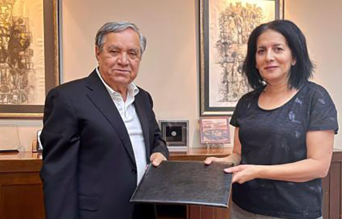 المجلس الأعلى و”بيرزيت للأدوية” يوقعان اتفاقية رعاية ماراثون فلسطين الدولي العاشر