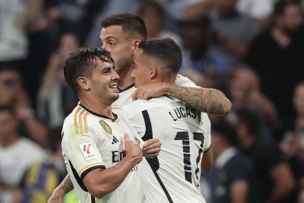 “جيرونا” يتمسك بالقمة ببداية استثنائية و”الريال” يصالح جماهيره