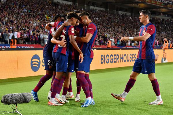برشلونة يتصدر مؤقتاً بهدف راموس العكسي