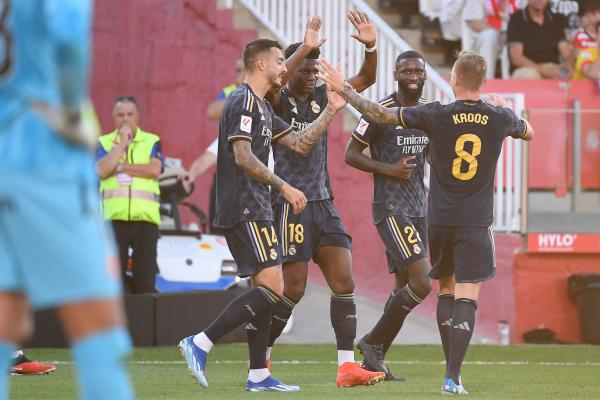 ريال مدريد يرتاد الصدارة من جديد مكتسحاً جيرونا