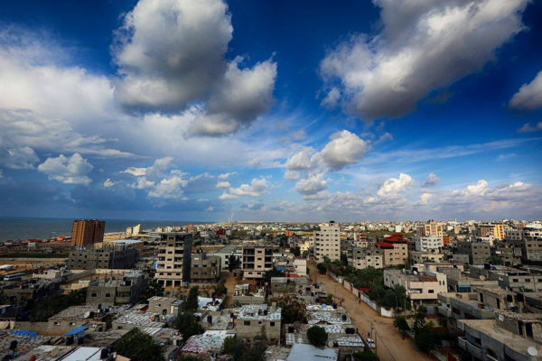 انخفاض على درجات الحرارة وفرصة لسقوط أمطار خفيفة متفرقة-الحياة الجديدة