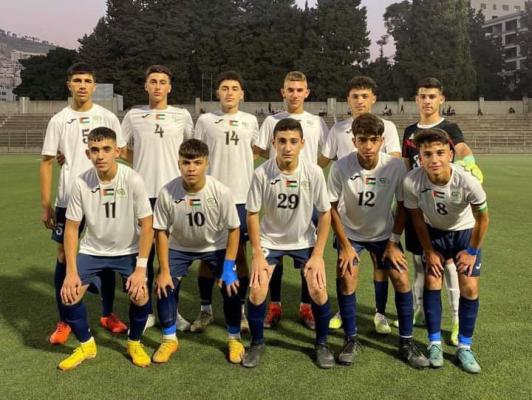 أكاديمية بلاتر تتربع على عرش المجموعة الأولى