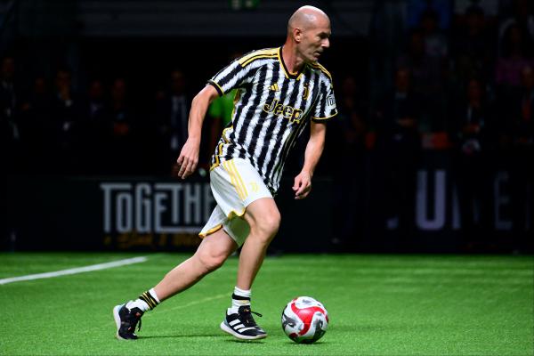 زيدان يكشف موقفه من العودة للتدريب