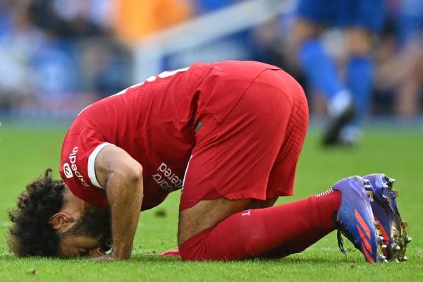 محمد صلاح يفقد آلاف المتابعين بسبب صمته