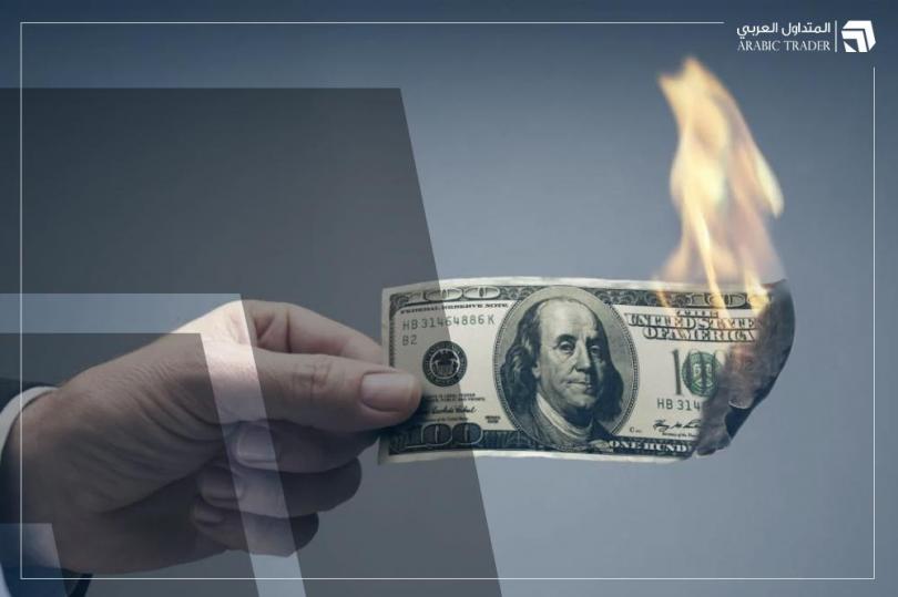 سلبية بيانات التضخم تدفع الدولار الأمريكي للهبوط بأكثر من 1.00%