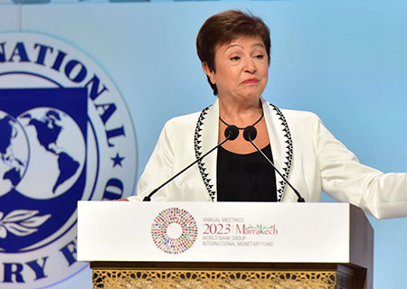 الحرب تدمر اقتصاد قطاع غزة و”آثارها خطيرة” على الضفة