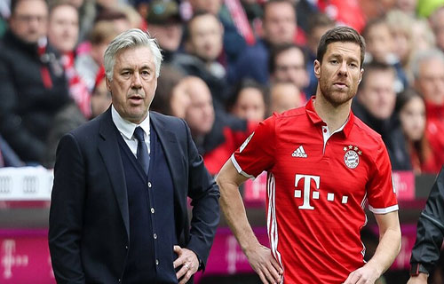 أنشيلوتي يفتح أبواب ريال مدريد أمام ألونسو