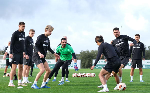 ليفربول وباير ليفركوزن وأتالانتا لحسم التأهل