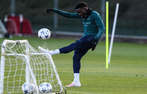 أرسنال ينشد تعزيز صدارته وقمة تجمع “سيتي” وتوتنهام