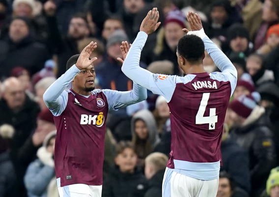 ليفربول يعزّز موقعه في المركز الثاني و”سيتي” يسقط امام استون فيلا