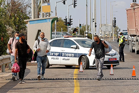 خطط إسرائيل لاستبدال العمال الفلسطينيين تواجه مخاطر جمّة