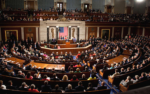 اتفاق في الكونغرس على مستوى إنفاق يجنب أميركا إغلاقاً حكومياً