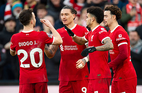 ليفربول يتمسك بالصدارة بنصر مؤزر وهالاند يُسجل بعد صيام طال أمده