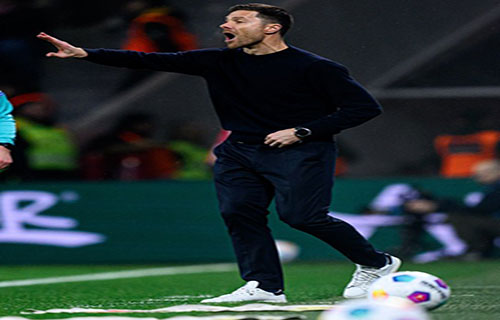 ليفربول يتحرك للتعاقد مع تشابي ألونسو قبل برشلونة