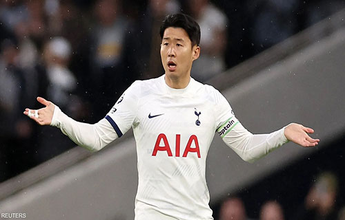 قبل مواجهة الأردن.. “واقعة مثيرة” بين لاعبي كوريا الجنوبية