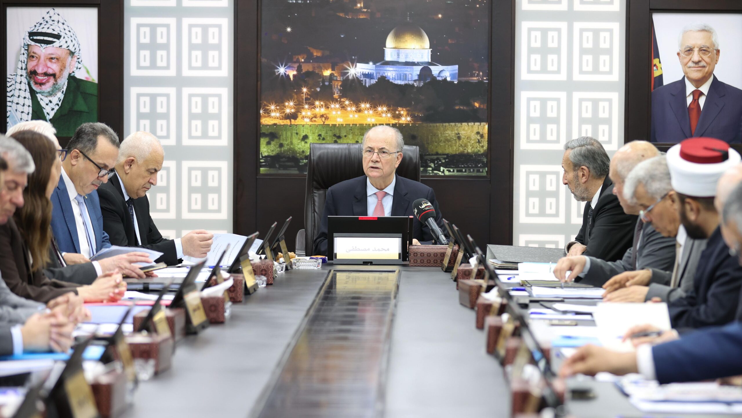  مجلس الوزراء يدعو شركات تقديم الخدمات والهيئات المحلية لتسوية ديونها…