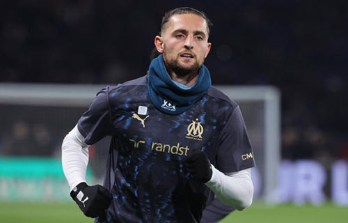 مرسيليا-(أ ف ب) : رد لاعب وسط مرسيليا أدريان رابيو…