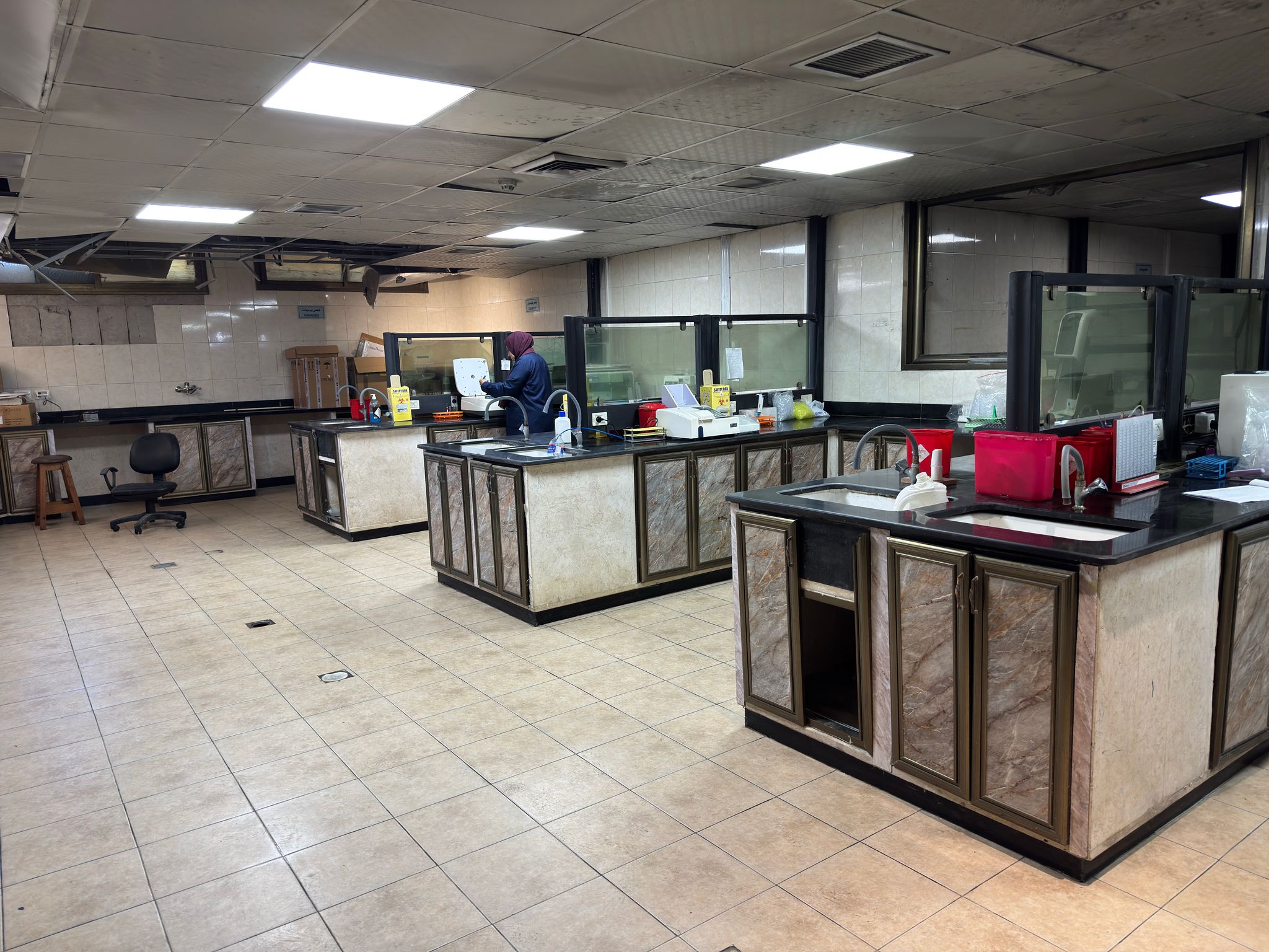  أعادت جمعية الهلال الأحمر الفلسطيني، اليوم الأربعاء، تشغيل مستشفى القدس…