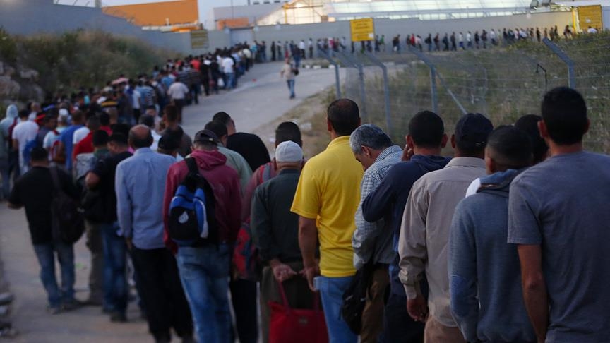  أقرّت الهيئة العامة للكنيست الإسرائيلية، بالقراءة التمهيدية (من حيث المبدأ)،…