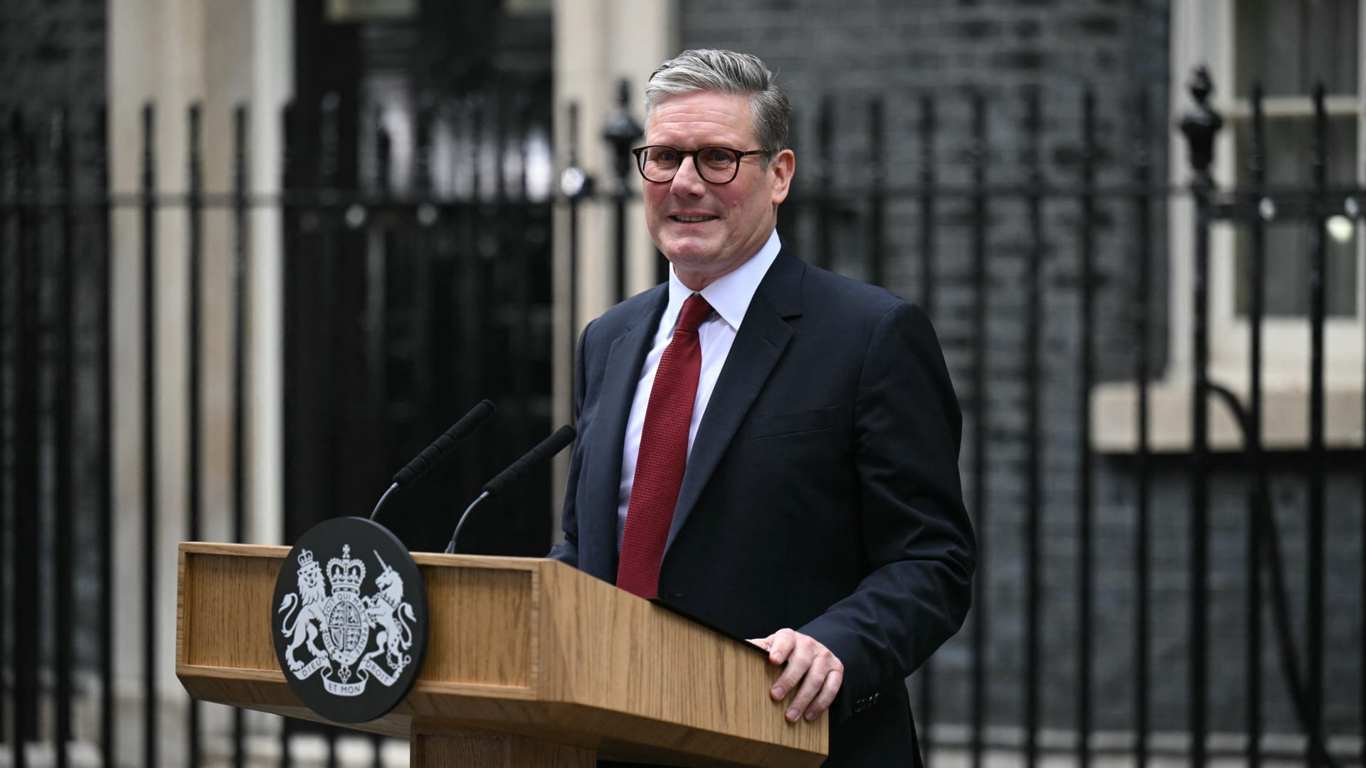  أعرب رئيس الوزراء البريطاني كير ستارمر، عن قلقه البالغ إزاء…