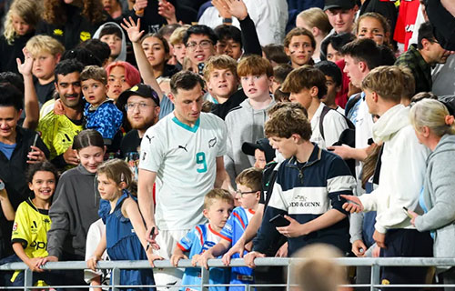 ويلينغتون – وكالات: حصل كريس وود مهاجم نيوزيلندا على واحدة…