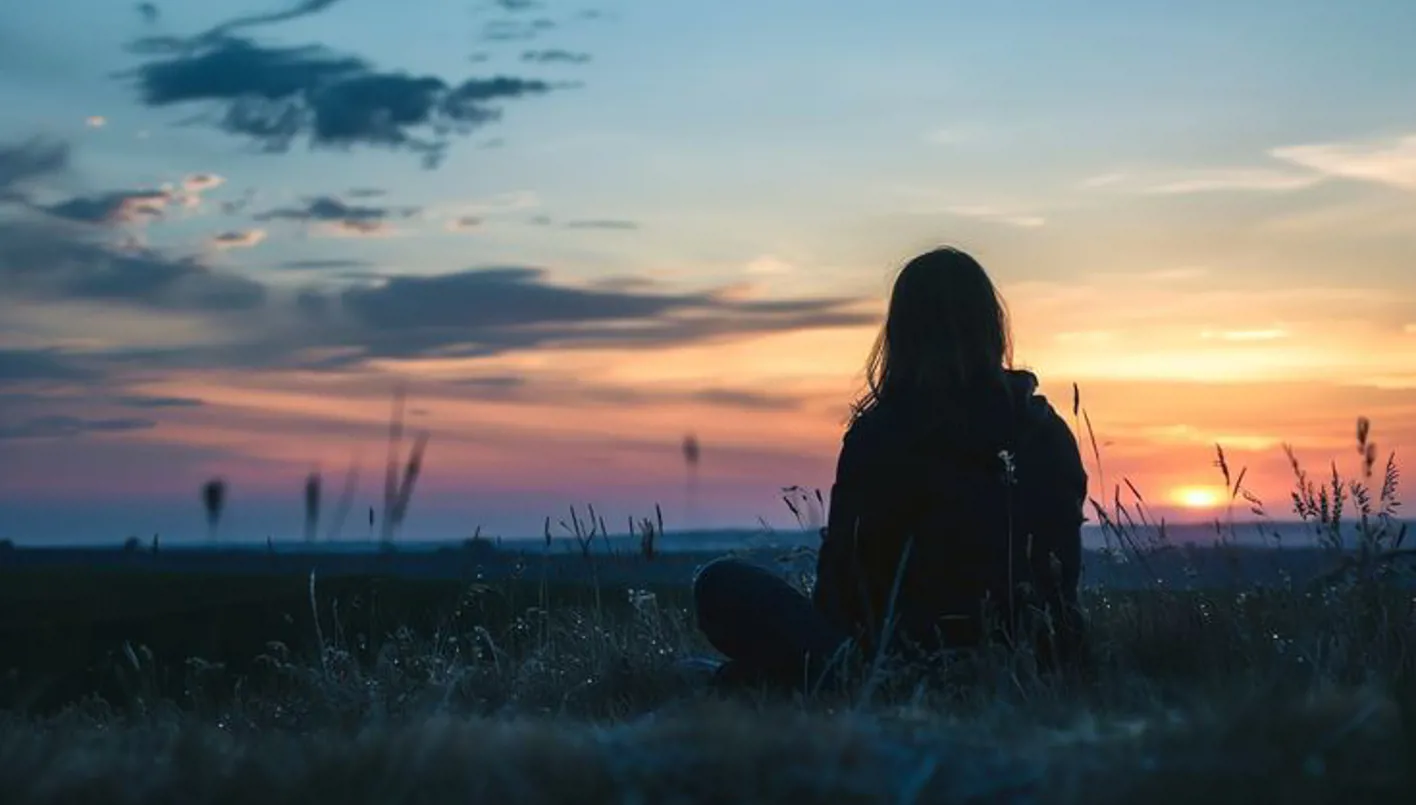 دراسات تكشف عن صلة بين الوحدة واستخدام “شات جي بي تي”