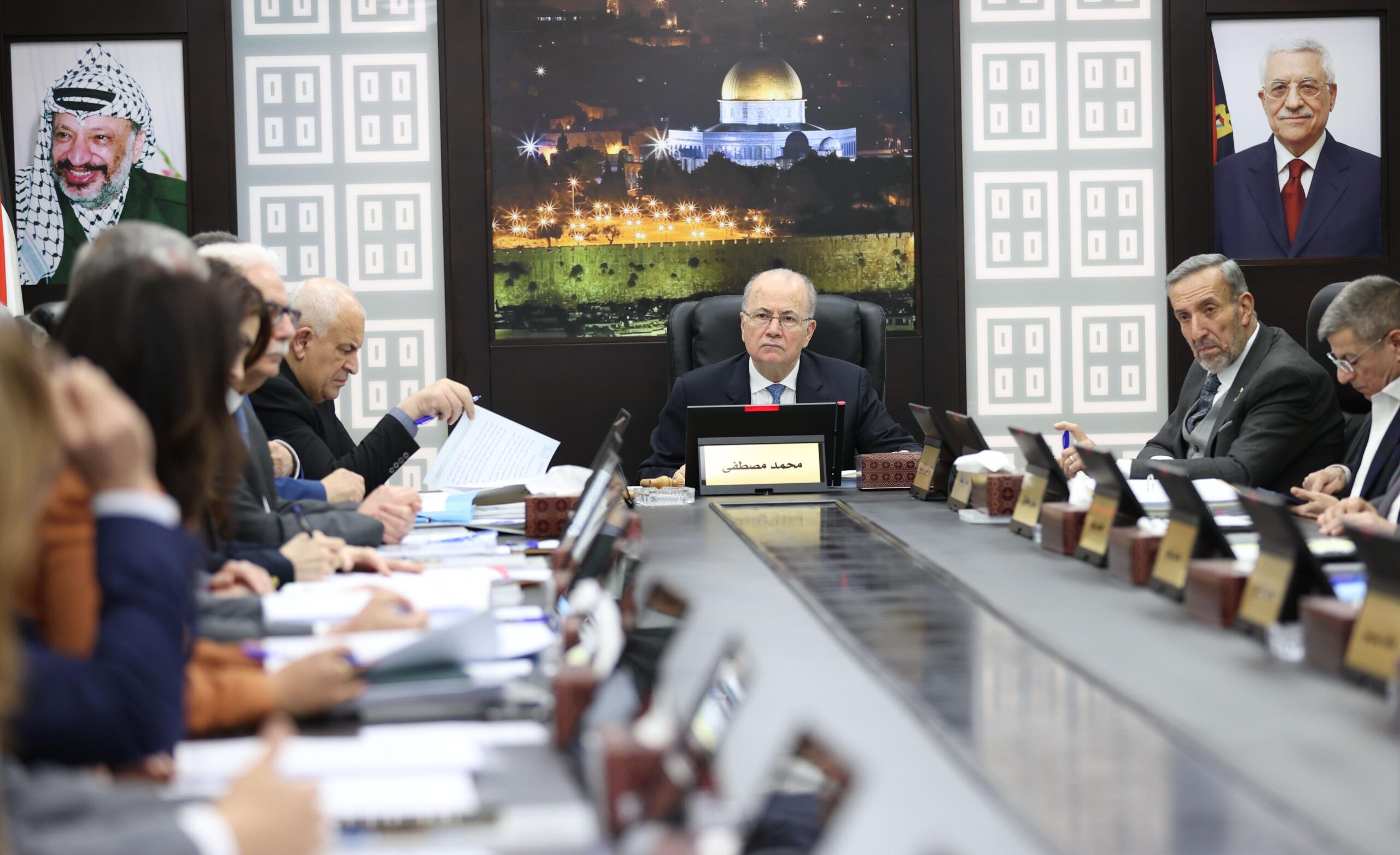   مصطفى يوجه بتسريع العمل على ملف الإيواء المؤقت مجلس…