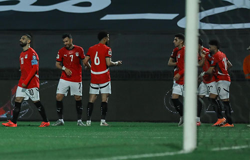 القاهرة – أ ف ب: اقترب المنتخب المصري من التأهل…